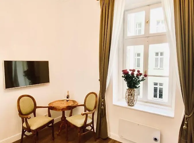 Kochanowskiego Apartment - Topolove Rooms & Apartments